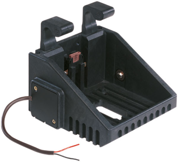 Cooper Capri - Chargeur véhicule pour projecteurs portatifs SEB 10/10L - 10/33 VDC