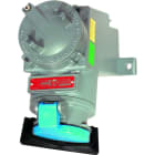 Cooper Capri - CWX22Z - Socle mural 16A-2P+T-230V avec 2 entrées 3/4" (sans PE)