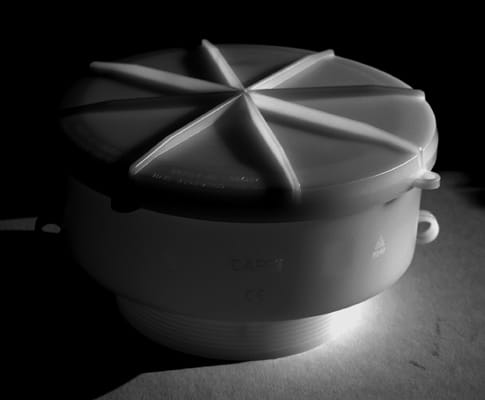 Cooper Capri - Boite Predalle Capricentre GPCR-P Ø100 Volume 850 cm3 Non propagateur de flamme