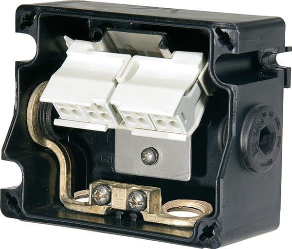 Cooper Capri - eAZK961 - BJ polyam. - 4 bornes à ressort 4x4mm² - 4 entrées M20 métal. sans PE