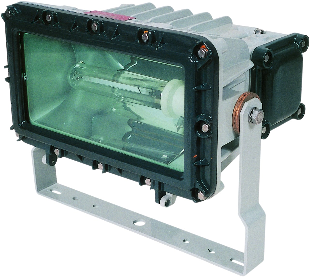 Cooper Capri - Luminaire LED secouru 3100 lm - 5000 K - 4 entrées M25 métal. (s. PE) + câb trav