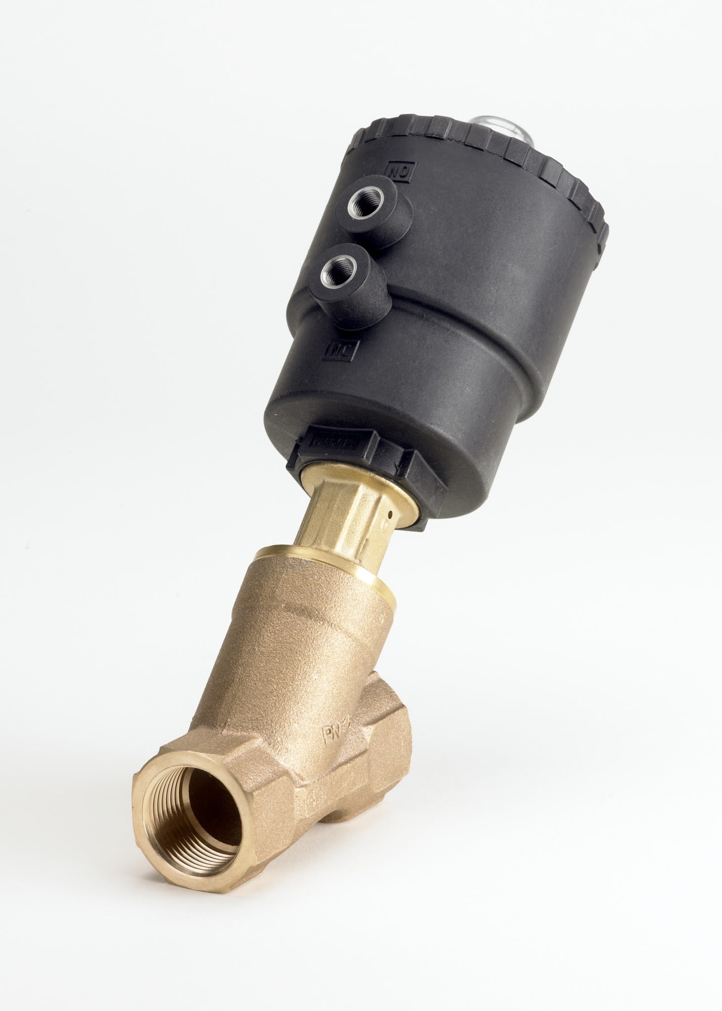 Danfoss - Vanne pilotée à siège incliné, AV210D, G, 1 1/4, PTFE, NF Matériau du corps: Bro