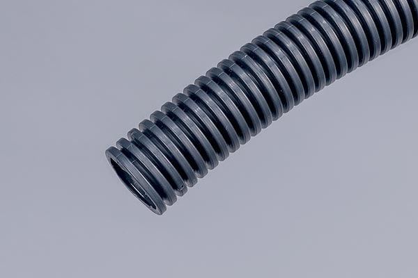 Elydan - TINB 3422 Gaine anti-UV pour protection de câbles Ø32 noir 50M avec tire-fil