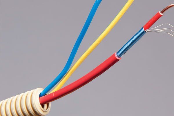 Elydan - JANOFIL 3422 Gaine ICTA préfilée anti-rayonnement 20B 3G2,5 BRJ 100M