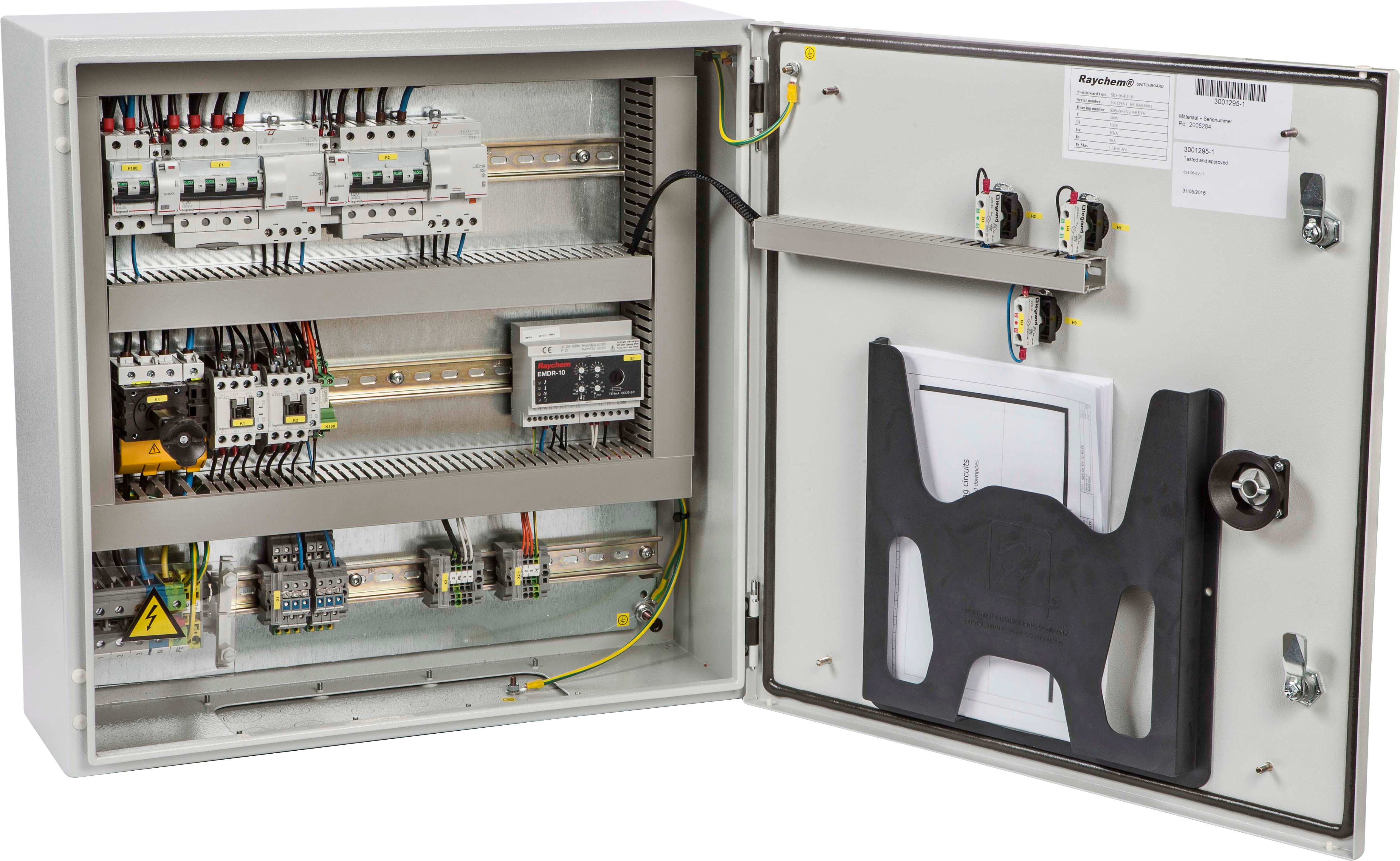 Nvent Raychem - Armoire de régul appli mise hors gel toits/gouttières, 12x20 A, EMDR-10 incl