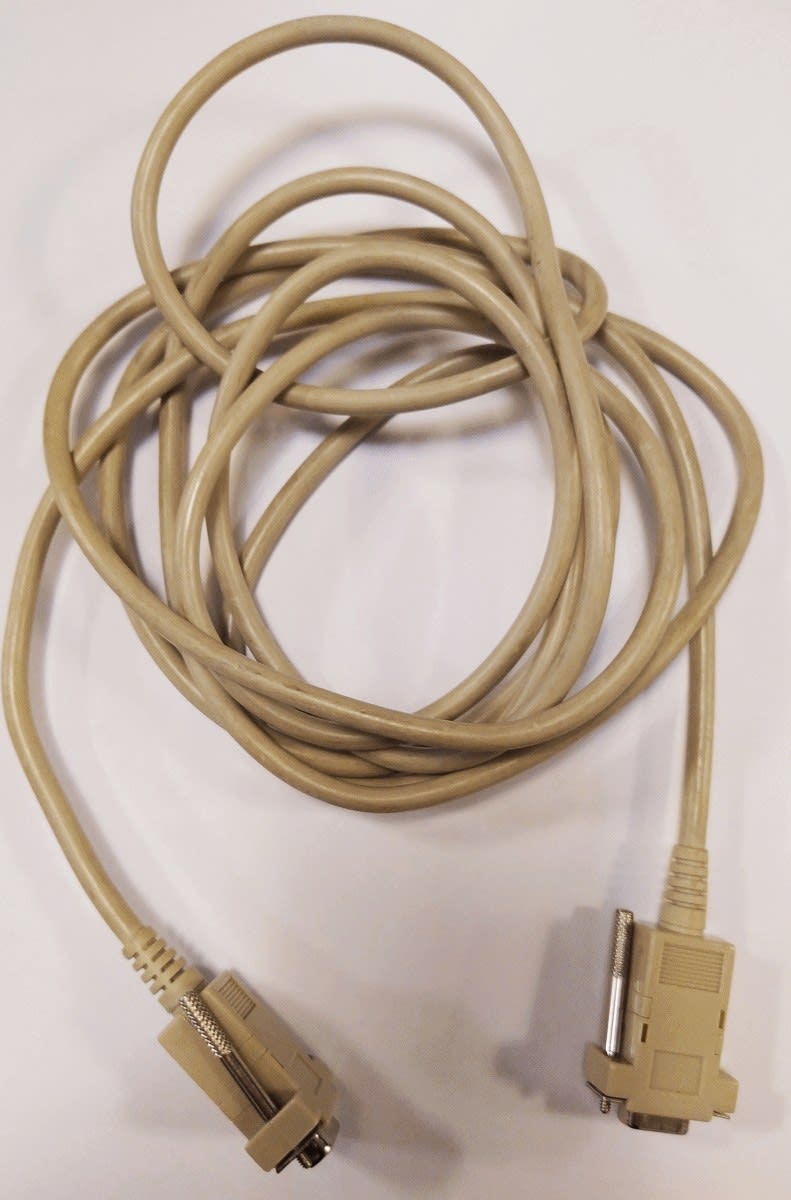 Urmet - Ce produit est Câble Liaison Pc/Capac 4000 pour systèmes URMET