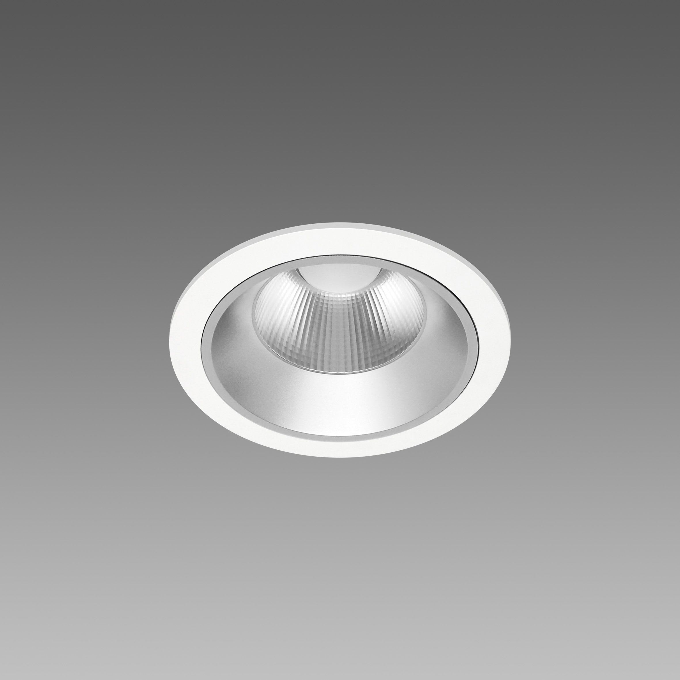 Fosnova - MILANO Small Led 17-21W CCT/Dip Switch 66D blanc UGR19