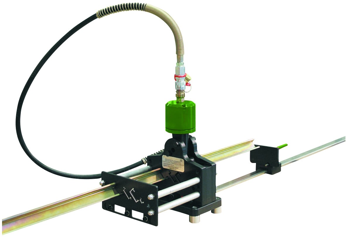 AGI Robur - Coupe-rail DIN hydraulique
