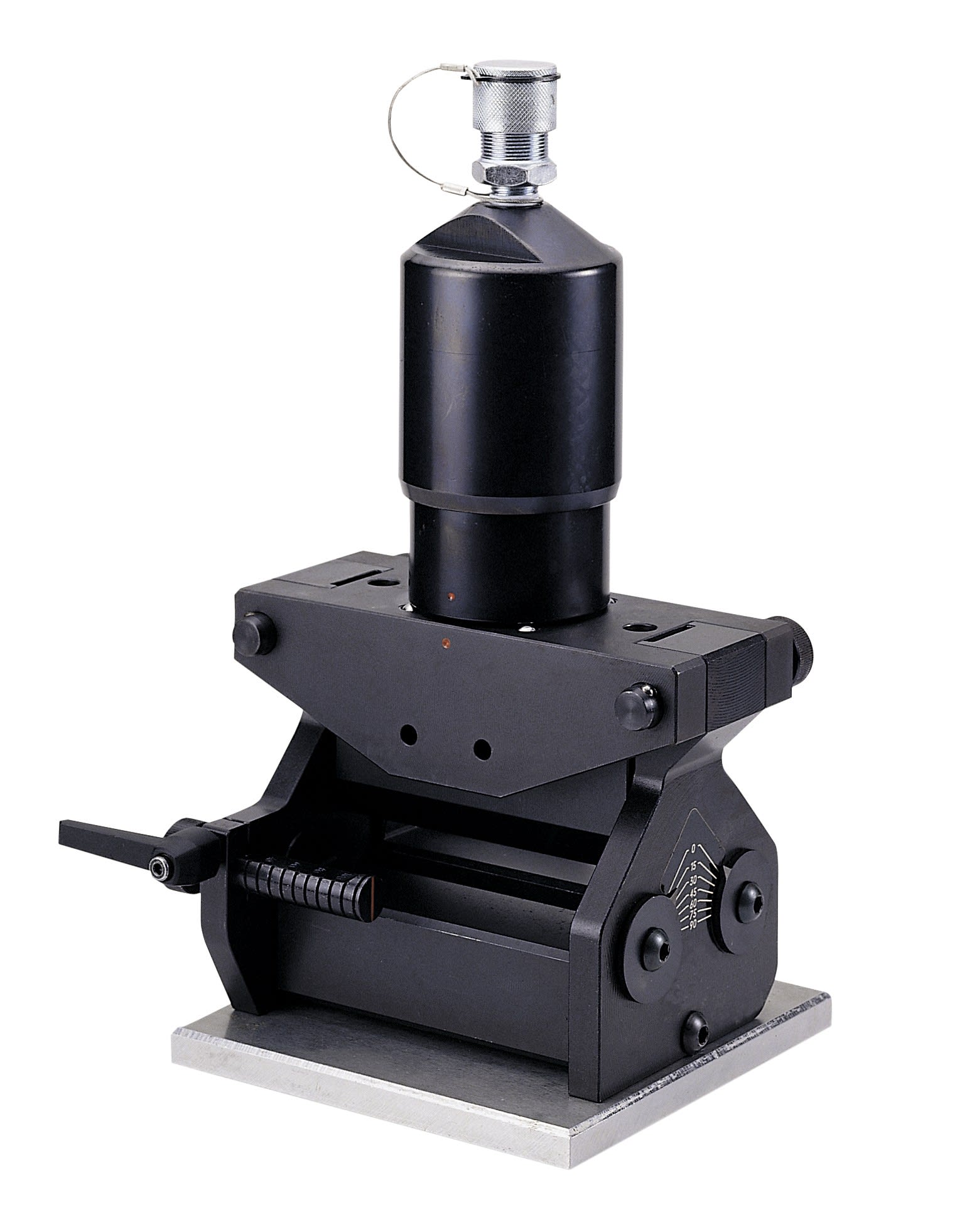 AGI Robur - Cintreuse de barres cuivre hydraulique capacité 120x12 mm.