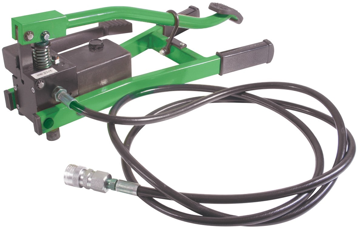 AGI Robur - Pompe à pied 700 bars