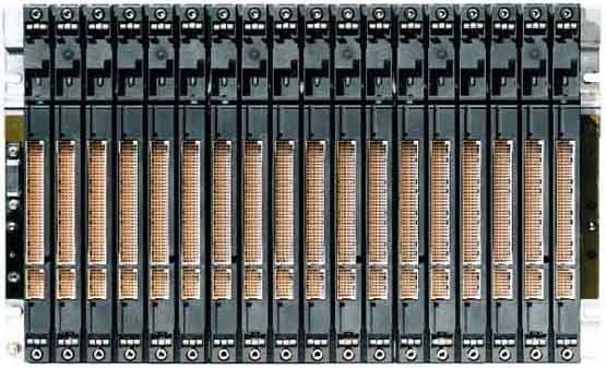 Siemens Industry - Chassis UR1 - 18 emplacements bus P, K
