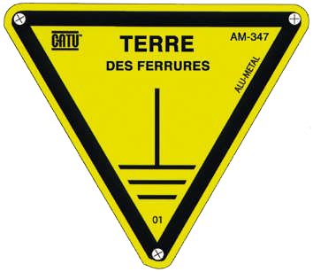 Catu - Pancarte triangulaire en alu. (ep. 0,5 mm) pour identification terre ferr.