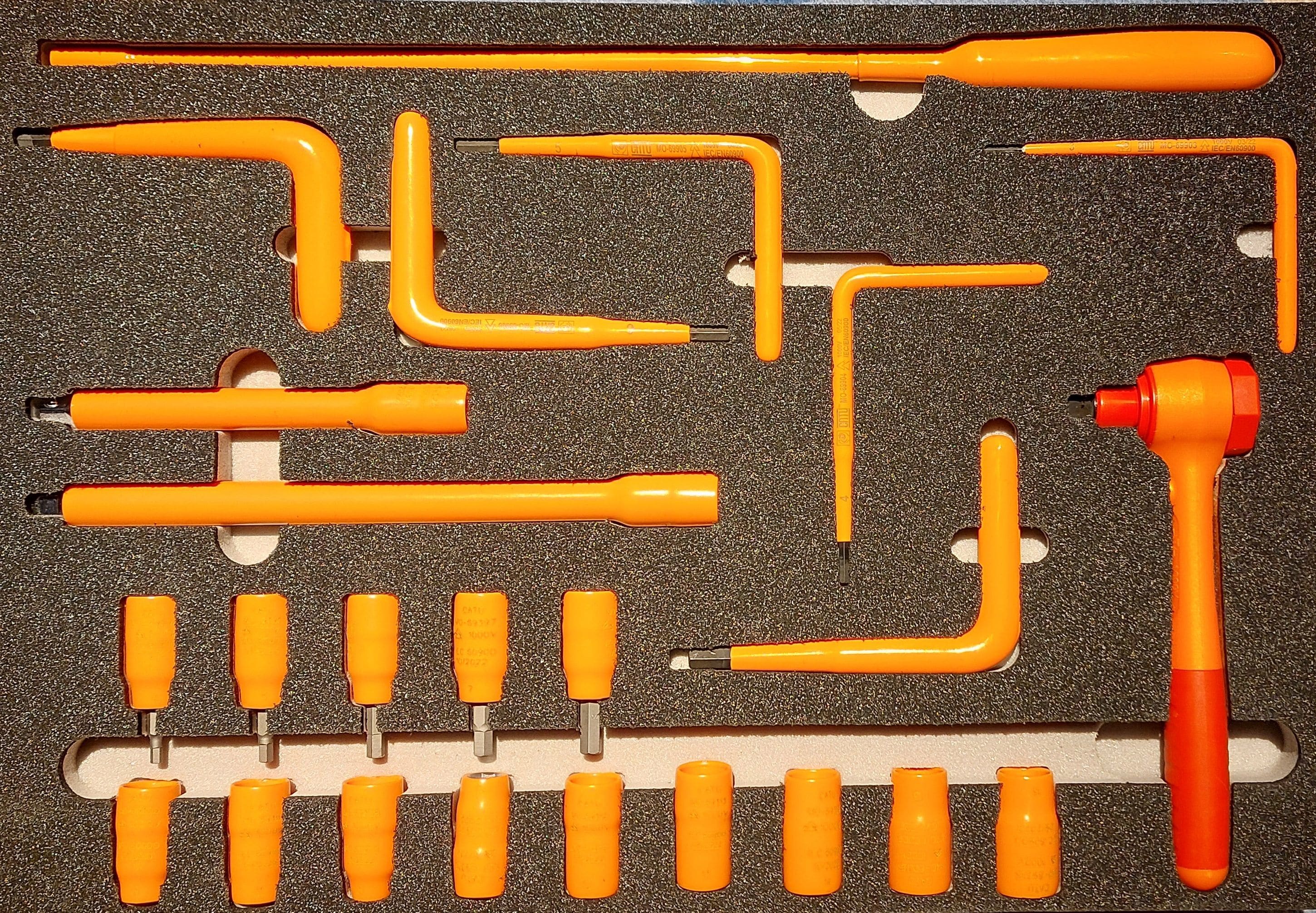 Catu - Kit d'outils isolés 24 pièces pour véhicules électriques