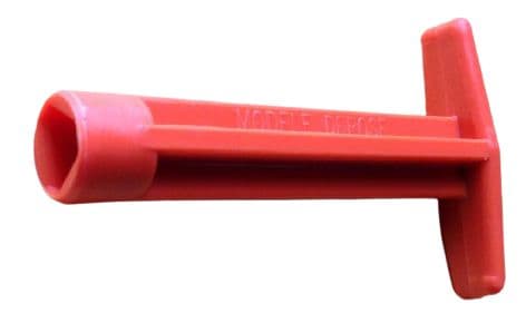 Catu - Clé isolée à embout triangulaire. Douille femelle triangulaire de 11 mm