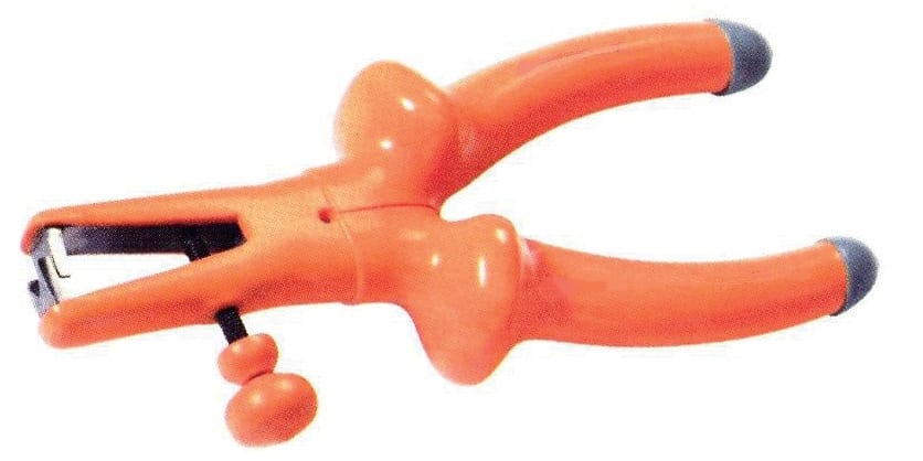 Catu - Pince à dénuder entièrement isolée 175 mm. Pour section 0,5 à 10 mm² cuivre, alu