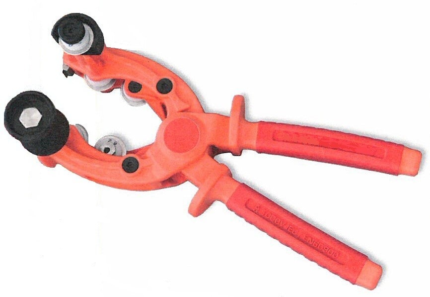 Catu - Pince à dégainer entièrement isolée. Capacité de coupe: Ø 20 à 60 mm.
