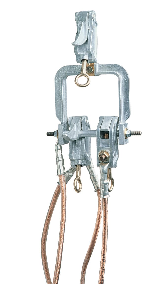 Catu - Plateau porte-pince pour pose de 3 pinces de type MT613