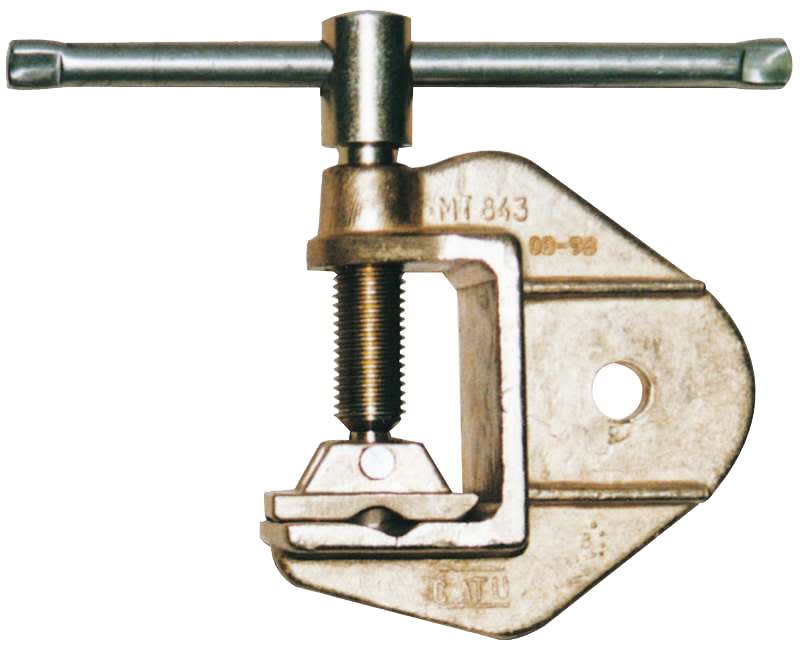 Catu - Etau de terre. Icc: 40 kA/1s. Capacité : Ø 6 à 25 mm et plats jusqu'à 35 mm