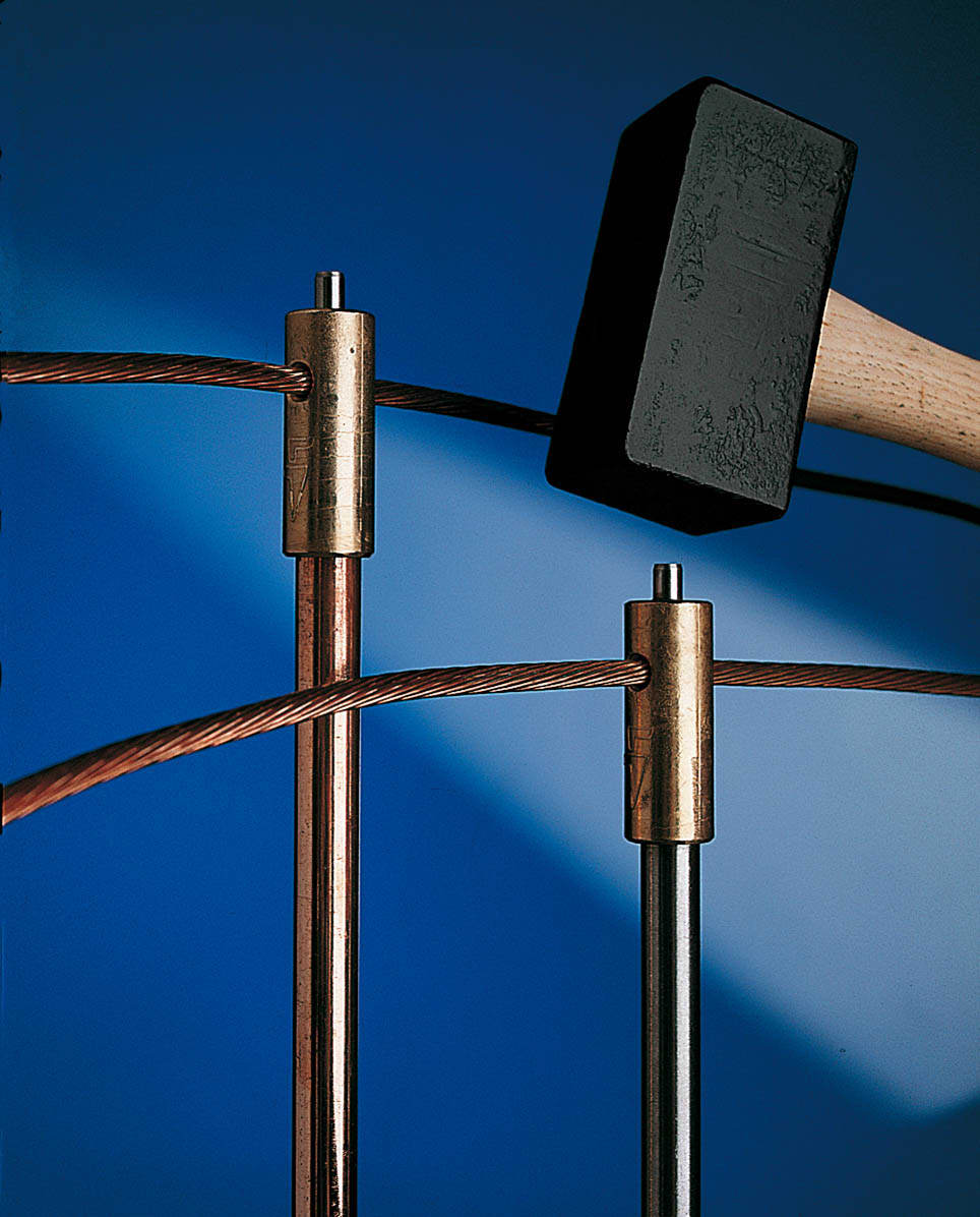 Catu - tete a frapper avec temoin pour piquet de terre diametre 16 et 17mm