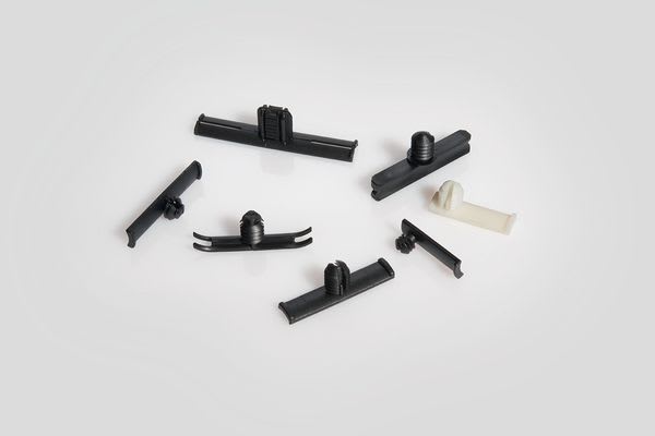 Hellermanntyton - Clip à pied sapin court à enrubanner 37x8mm en PA66HIRHS noir - TC5FT6S