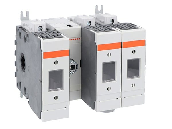 LOVATO ELECTRIC - Interrupt-sectionneurs GM 3P 60A,UL 98,sans poignée,avec porte-fusible typ J C12