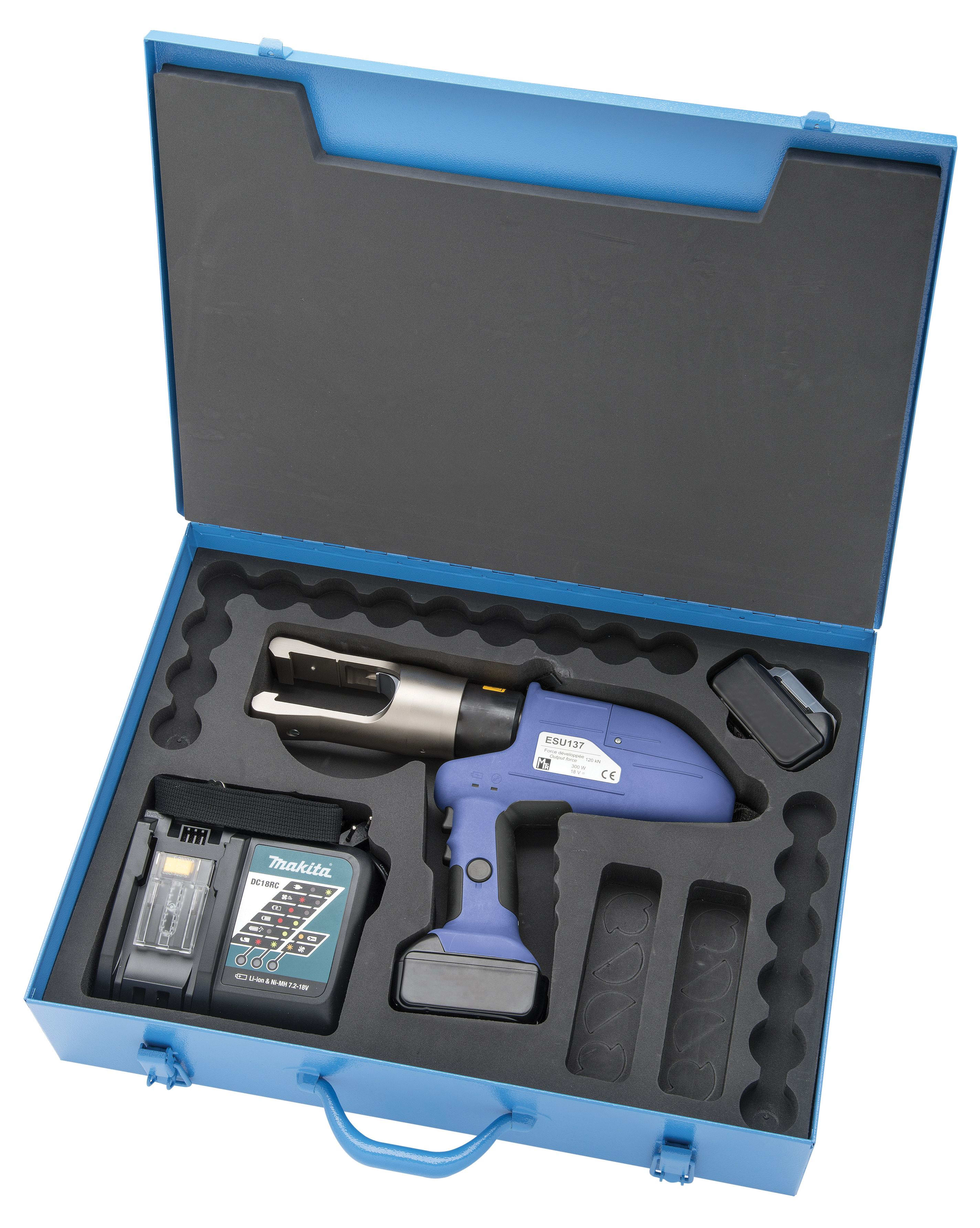 MECATRACTION - PRESSE ÉLEC.-HYDRAU. 120KN + 2 BAT. BL1840 + CHAR. CLM1890HC + COF MÉTAL