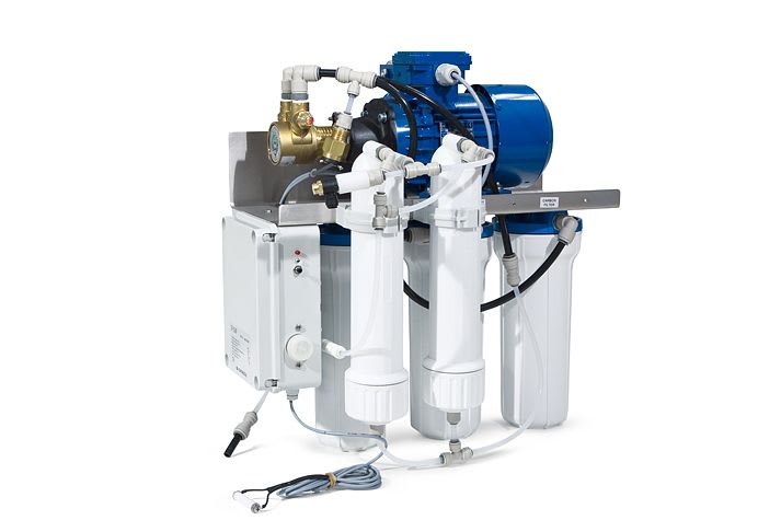 Teddington - Osmoseur avec pompe 30 L/h, ballon tampon et raccord entrée eau 20/27