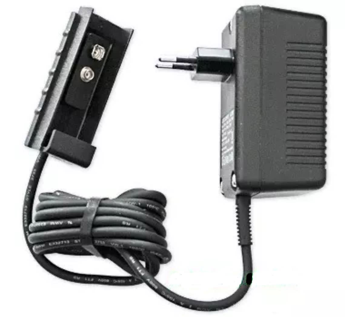 Chauvin-Arnoux - Adaptateur secteur 230V 50/60 Hz prise européenne 2P pour série PAC