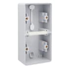 Niko - BOÎTE EN SAILLIE VERTICAL ÉTANCHE AVEC 2 ENTRÉES PR 2 FONCTIONS