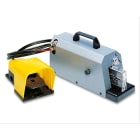 Cembre - Presse à sertir pneumatique d'établi pour connecteurs préisolés (0,25 à 6 mm²)