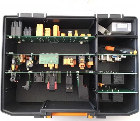 Weidmüller - PRO CASE DC OVERVIEW 2019 PRO CASE DC OVERVIEW 2019 Composants sur CI