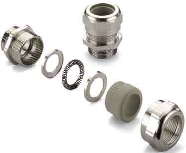 Weidmüller - Presse-étoupe métallique pour cages de raccordement lors de l'insertion de câble