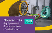 Equipements et accessoires de le marque Tradeforce disposés sur le sol d'un chantier