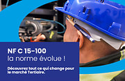 électricien avec un crayon Sonepar derrière l'oreille, mise en avant NF C 15-100